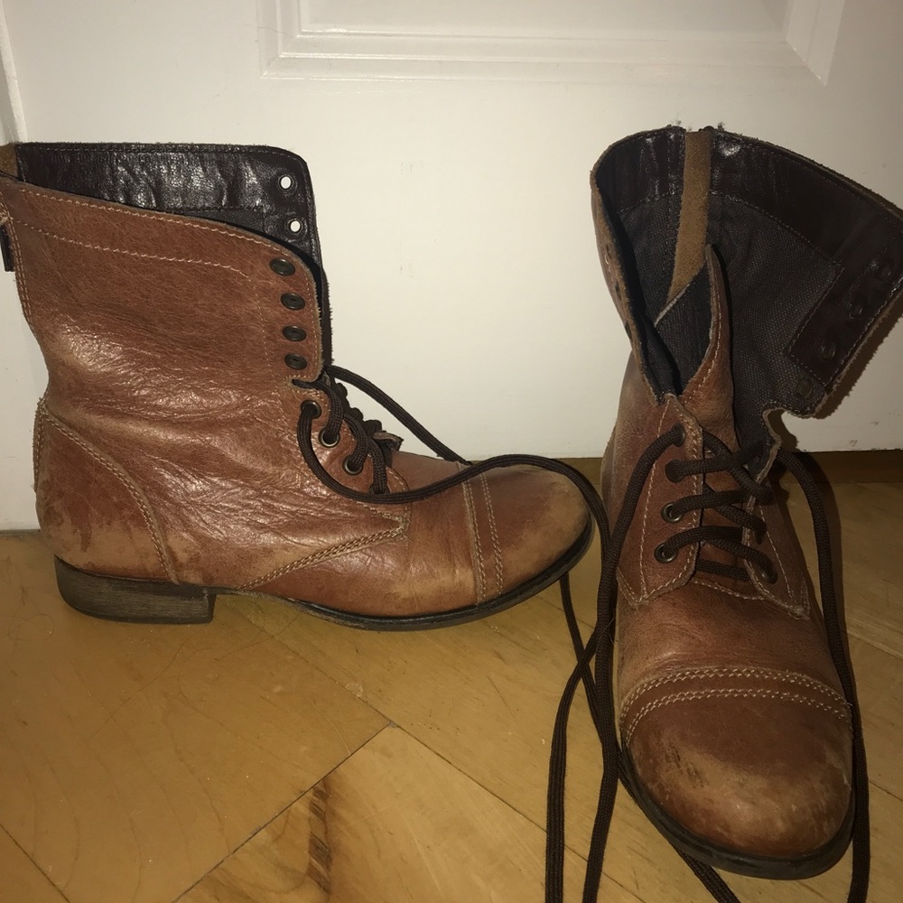 Steve Madden Size 7.5 Combat Boots